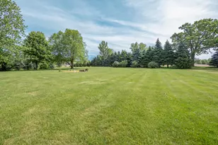 54163 Ridgeview Cir, Paw Paw, MI 49079 - Photo 22