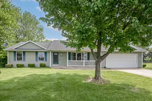 54163 Ridgeview Cir, Paw Paw, MI 49079 - Photo 2