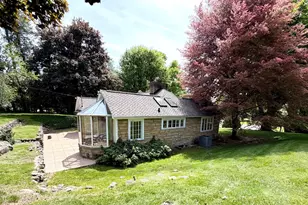 19 S Moorland Dr, Battle Creek, MI 49015 - Photo 4
