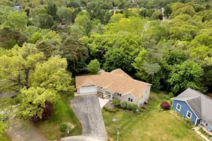 2510 Thoreau Ct NE, Grand Rapids, MI 49525 - Photo 52