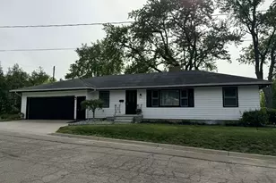 84 Kings Blvd, Sparta, MI 49345 - Photo 2