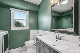 2182 Jamestown Dr SE, Grand Rapids, MI 49508 - Photo 16