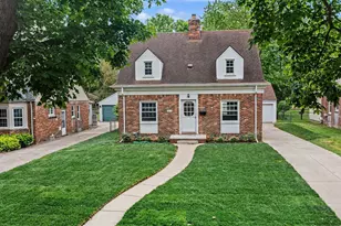 419 Royal Ave, Royal Oak, MI 48073 - Photo 2