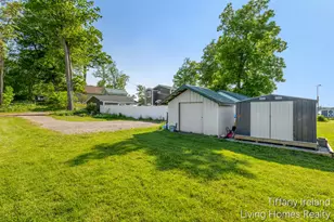 1996 Shore Dr, Orleans, MI 48865 - Photo 32