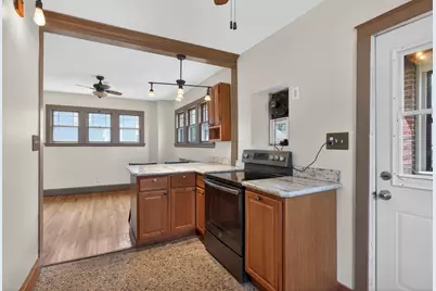 716 Sixth Street, Jackson, MI 49203 - Photo 12