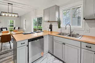 846 Evergreen St SE, Grand Rapids, MI 49507 - Photo 8