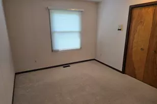 5827 Pine View Dr, Ypsilanti, MI 48197 - Photo 20