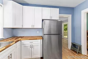 921 Temple St SE, Grand Rapids, MI 49507 - Photo 6