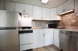 555 E William St, Ann Arbor, MI 48104 - Photo 8