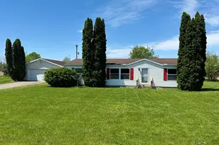 10020 Hadley Rd, Litchfield, MI 49252 - Photo 2