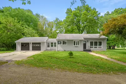 7132 S 27th Street, Scotts, MI 49088 - Photo 1