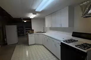 741 Woods Ct, Walled Lake, MI 48390 - Photo 24