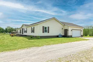 10815 S Hawkins Rd, Reed City, MI 49677 - Photo 26