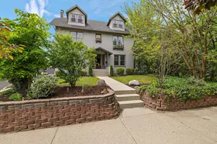 637 Fairview Ave NE, Grand Rapids, MI 49503 - Photo 48
