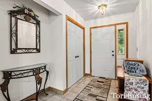 10874 Wildwood Dr, Greenville, MI 48838 - Photo 6