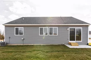 2769 Plover Dr SE, Kentwood, MI 49508 - Photo 16