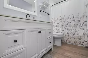 744 Peninsula Ct, Ann Arbor, MI 48105 - Photo 22