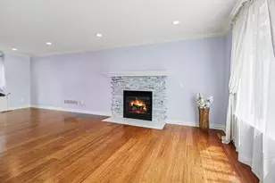 7878 Greene Farm Dr, Ypsilanti, MI 48197 - Photo 12