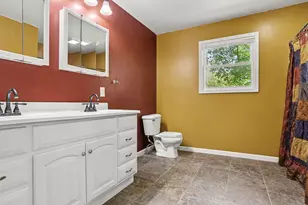 919 Charles St, Plainwell, MI 49080 - Photo 16
