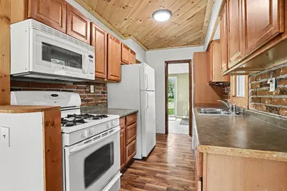 919 Charles Street, Plainwell, MI 49080 - Photo 8