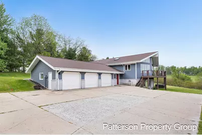 4154 S Sunset Drive, Fremont, MI 49412 - Photo 2