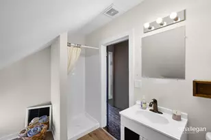 1321 Davis Ave NW, Grand Rapids, MI 49504 - Photo 42