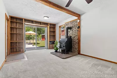 10226 SW Greenville Road, Greenville, MI 48838 - Photo 14