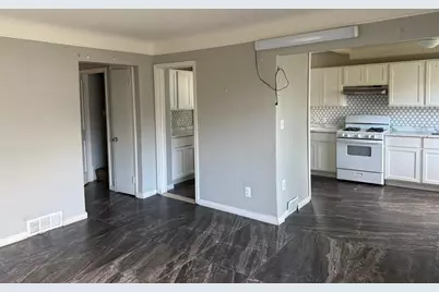 7709 Grayfield Street, Dearborn Heights, MI 48127 - Photo 2