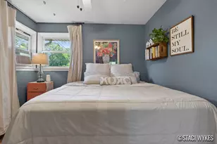 749 Lillian St, Holland, MI 49424 - Photo 16