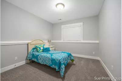 8429 Pinecroft Court, Hudsonville, MI 49426 - Photo 30