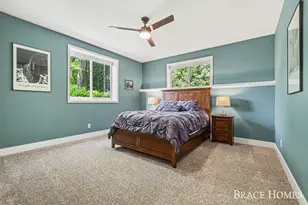 6234 Hall St SE, Grand Rapids, MI 49546 - Photo 38