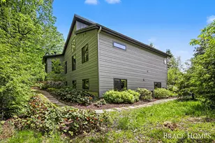 6234 Hall St SE, Grand Rapids, MI 49546 - Photo 46