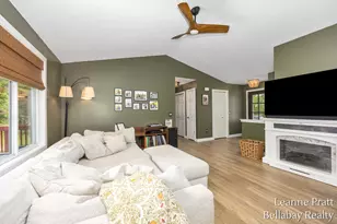 1870 Pineridge Dr, Hastings, MI 49058 - Photo 10