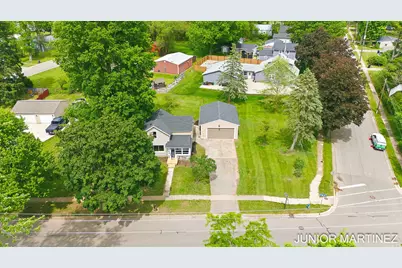 204 N Sherwood Avenue, Plainwell, MI 49080 - Photo 34