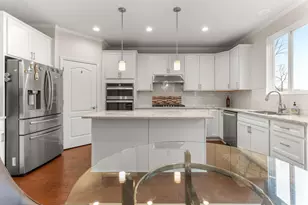 2825 Dillon Dr, Ann Arbor, MI 48105 - Photo 10