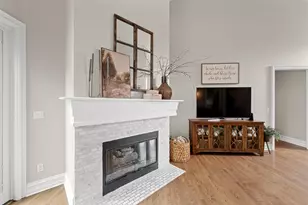46571 Galway Dr, Novi, MI 48374 - Photo 8
