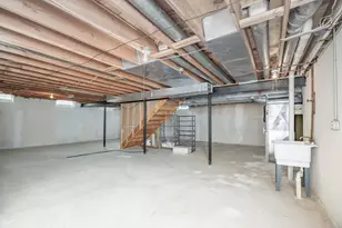 2377 Duke Dr, Troy, MI 48085 - Photo 50