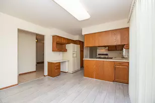 2377 Duke Dr, Troy, MI 48085 - Photo 20