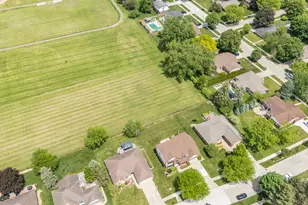 2377 Duke Dr, Troy, MI 48085 - Photo 62