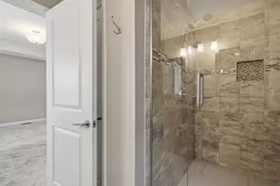 302 Dewey St, Royal Oak, MI 48067 - Photo 22