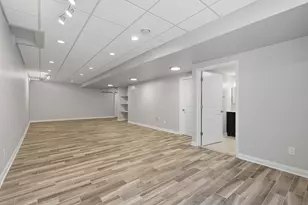 302 Dewey St, Royal Oak, MI 48067 - Photo 30