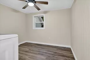 409 Oak St, Three Oaks, MI 49128 - Photo 22