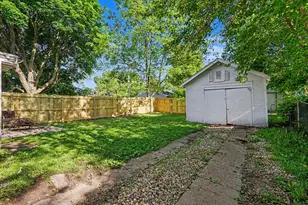1023 Pulawski St SW, Grand Rapids, MI 49504 - Photo 24