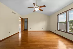 2956 Leslie Park Cir, Ann Arbor, MI 48105 - Photo 34