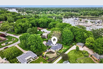 1086 Brunn Avenue, Saint Joseph, MI 49085 - Photo 2