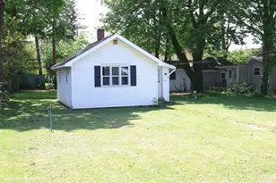 124 W Sheridan St, Fremont, MI 49412 - Photo 32