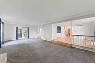 23260 Ennishore Dr, Novi, MI 48375 - Photo 4
