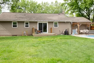 216 Larkspur Ave, Portage, MI 49002 - Photo 2