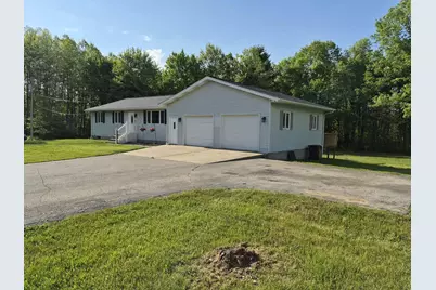 20200 W Lake Montcalm Road, Howard City, MI 49329 - Photo 4