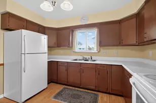 1653 Gary Paul Ln, Jackson, MI 49203 - Photo 6